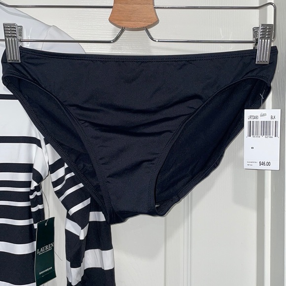 Lauren Ralph Lauren Gradient Stripe Long Sleeve Rashguard 2 Piece Swimsuit - Picture 5 of 16